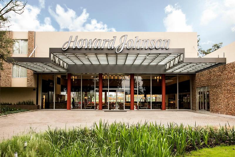 Howard Johnson Plaza Resort Luján Exteriér fotografie